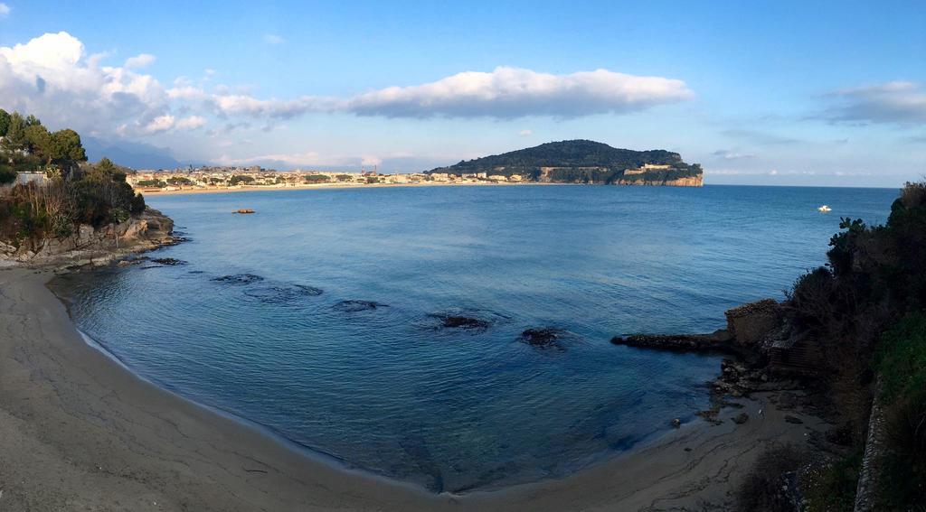 Relais Serapo Gaeta Bagian luar foto